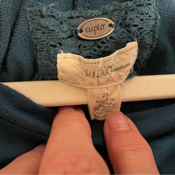 Cupio soft terrycloth cap sleeve tunic in dark teal blue. - Picture 3 of 5